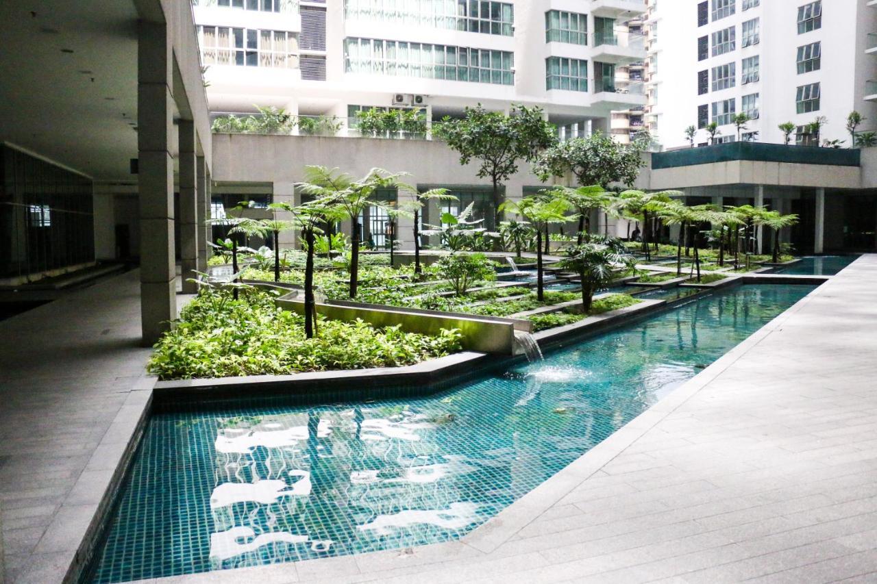 Hotel Tuxedo Kl No.1 Rooftop Pool W Skyscraper Views Kuala Lumpur Exterior foto