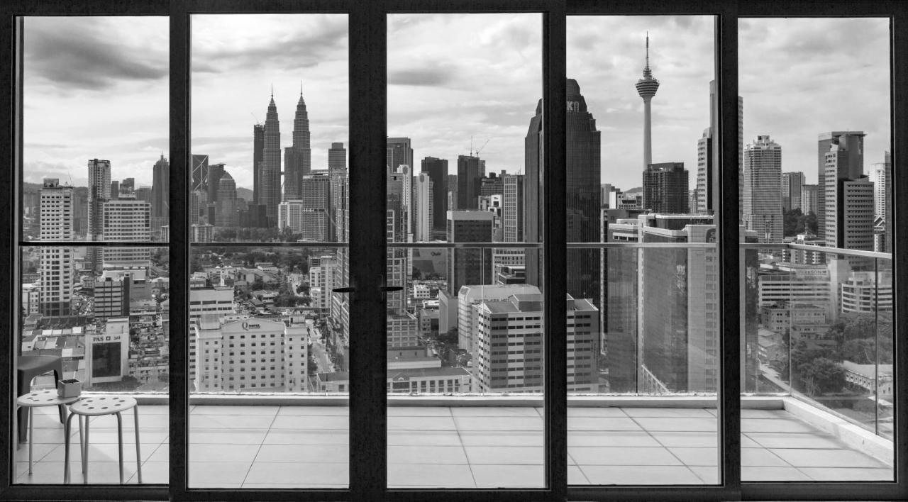 Hotel Tuxedo Kl No.1 Rooftop Pool W Skyscraper Views Kuala Lumpur Exterior foto